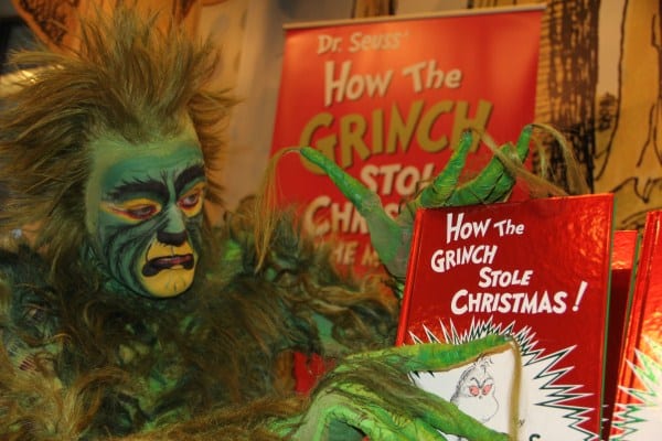 ‘The Grinch’ Reads Us His Special Book