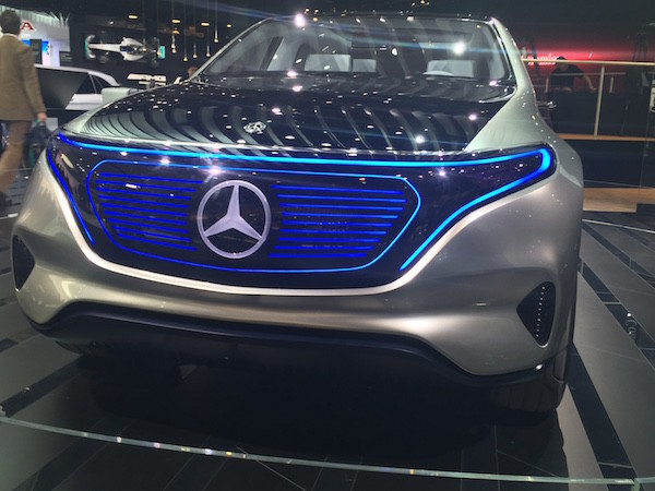 mercedes electric grill